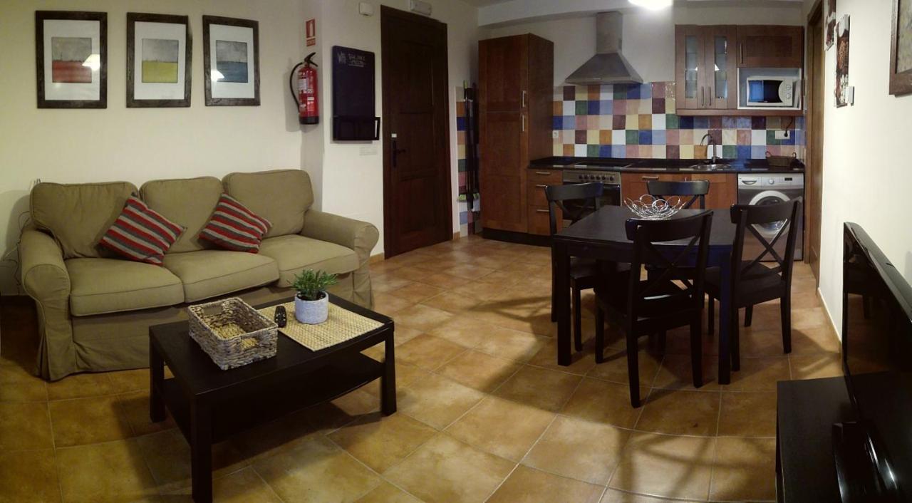 Apartamentos Rurales Casanova Тапия-де-Касарьего Экстерьер фото